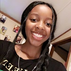 Meet your Posher, Lashonti